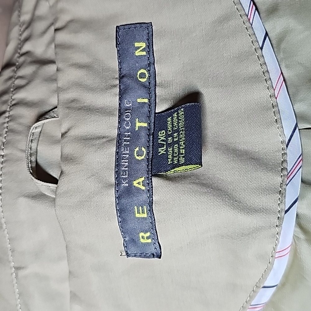 Beige Coat - Picture 16 of 16